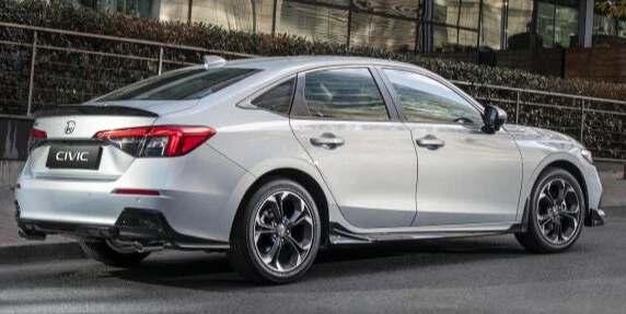 Otomotiv devi gözünü kararttı! İndirimleri peş peşe sıraladı