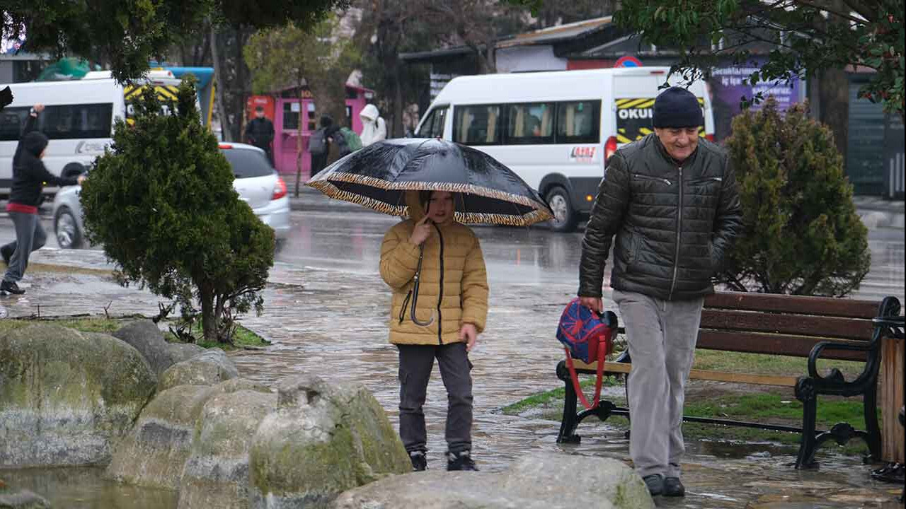 Şanlıurfa’da şiddetli yağış alarmı: Okullar tatil edildi