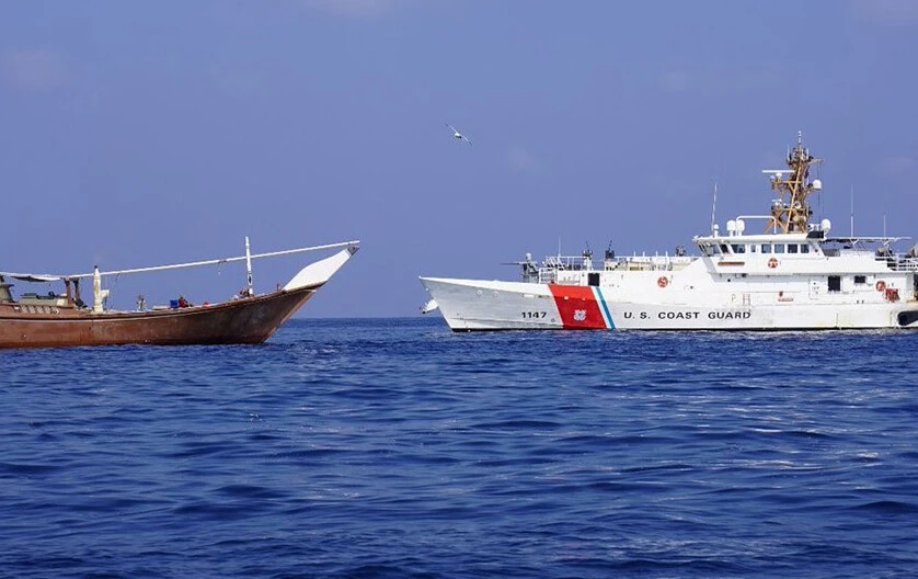 ABD, İran yapımı mühimmatları ele geçirdi - 1. Resim