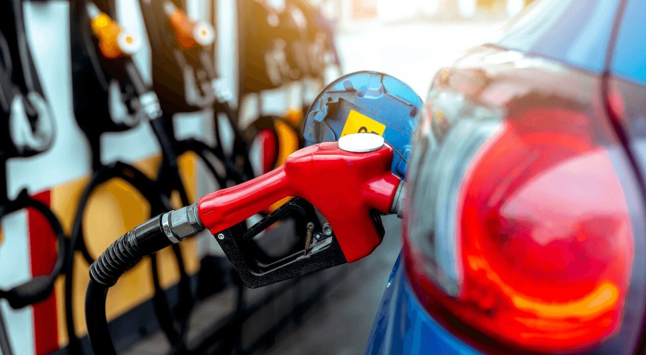 Akaryakıt istasyonlarından ‘kart komisyonu’ çağrısı: Kaldırırlarsa 2 litre benzini bedava veririz