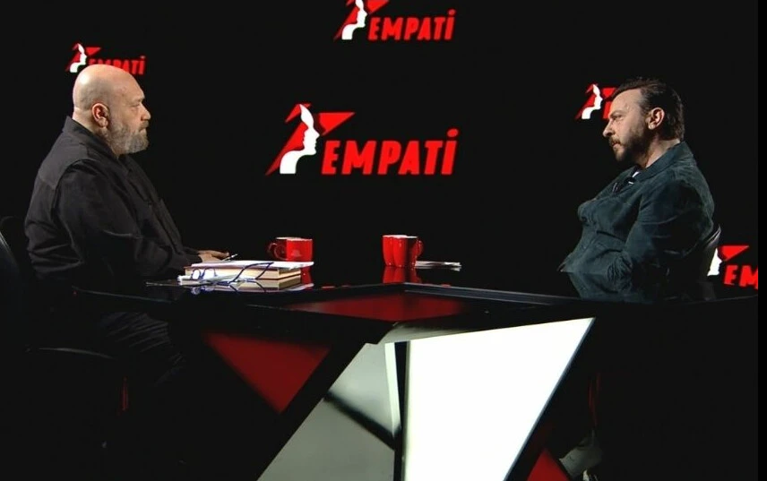 Ali Atay'dan eşi Hazal Kaya hakkında şaşırtan itiraf: Ondan kim korkmaz ki? - 1. Resim