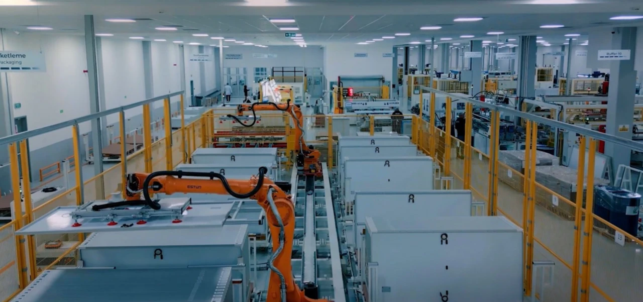 HSA Enerji muhteşem atak! N-Type güneş paneli ile yeni enerji deposu