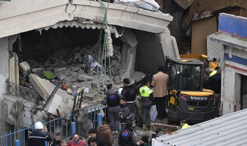 İsrail Hizbullah'ı hedef aldı Lübnan'a bomba yağdırdı - 1. Resim