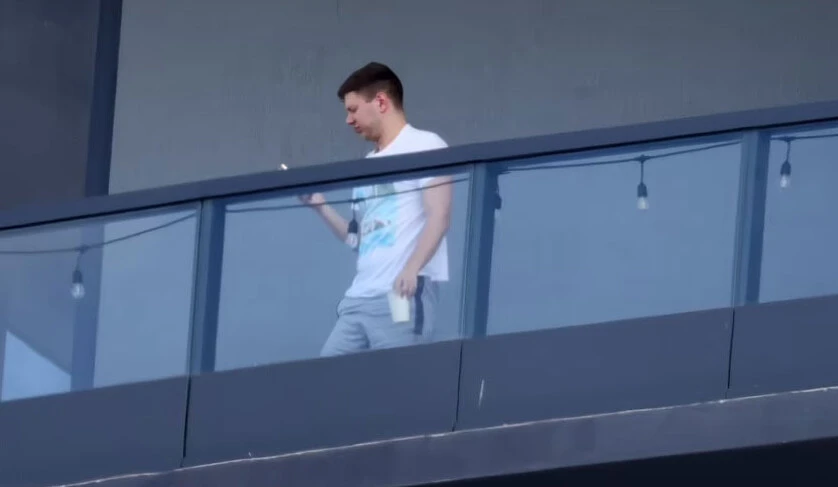 Netanyahu'nun oğlu Yair'in ABD'de savaştan bir haber lüks hayatı - 4. Resim