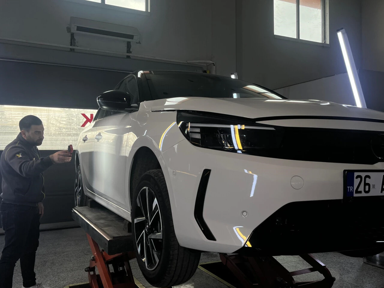 1 milyon TL'ye sıfır araç aldı, kullanmaya korkar oldu: Bütün parçaları hatalı - 1. Resim