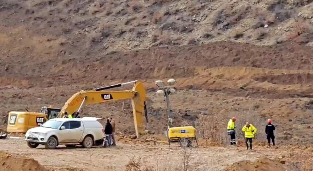 Erzincan'daki toprak kaymasından umutlandıran sinyal! Jandarma o bölgeye yoğunlaştı - 2. Resim
