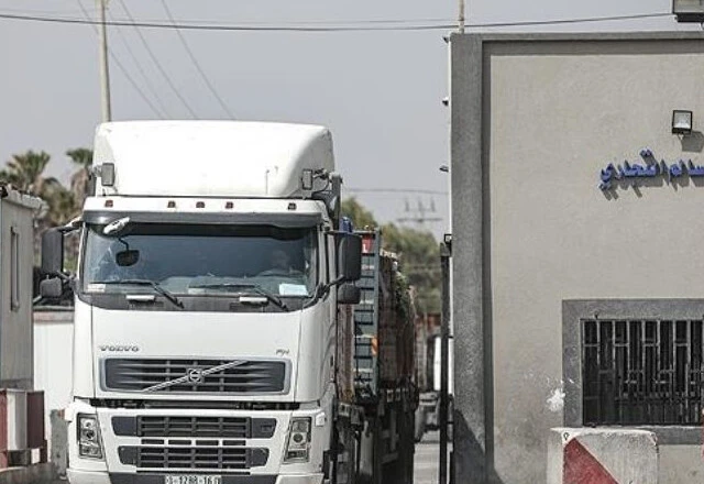 Sunak Gazze'ye yardım akışı için İsrail'e baskı yapıyor