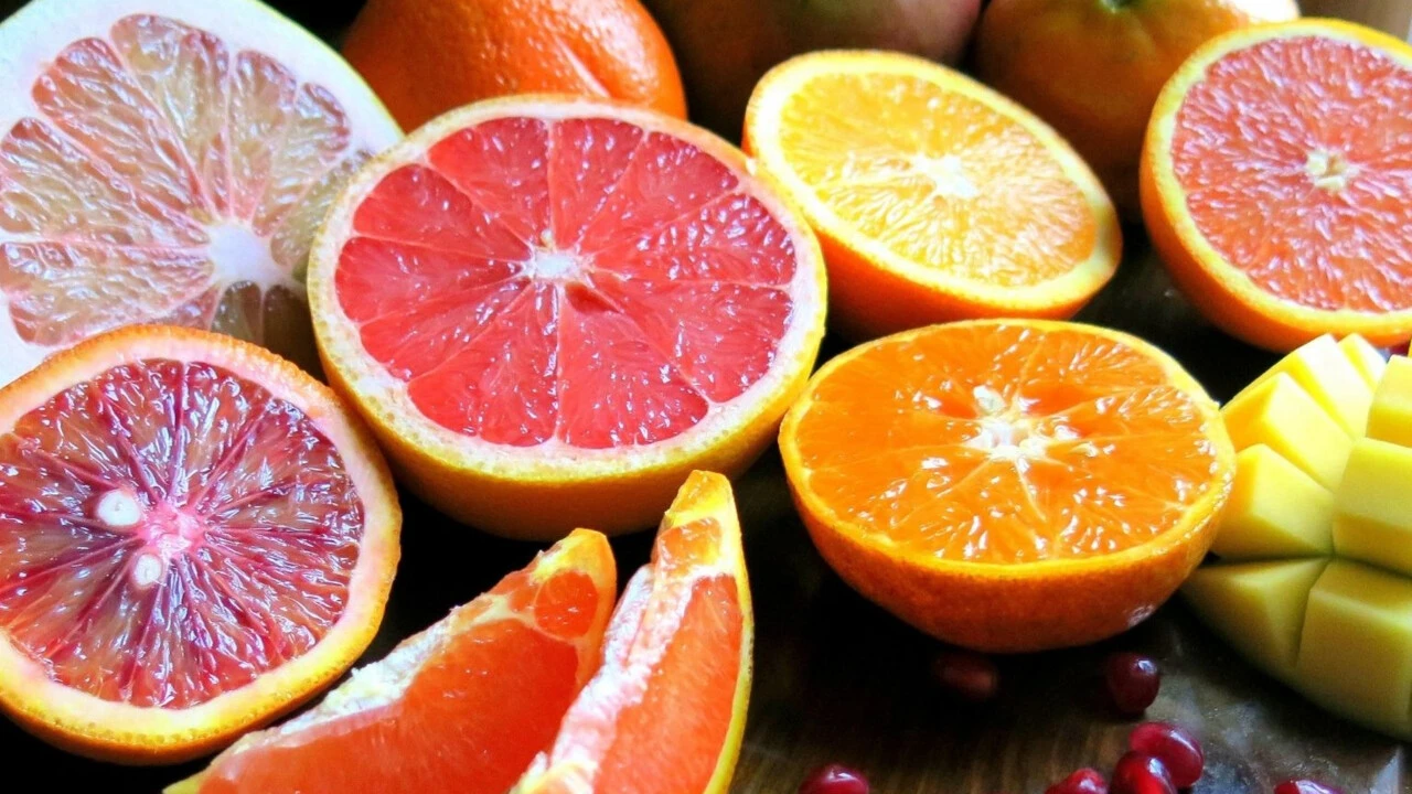 O besinlerin çekirdeklerinde siyanür var! Dünyanın en güçlü zehri