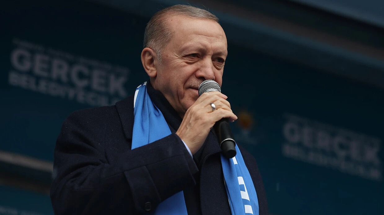 Son dakika! Cumhurbaşkanı Erdoğan'dan CHP'ye tepki: Her gelen bir öncekini mumla aratmıştır - 1. Resim