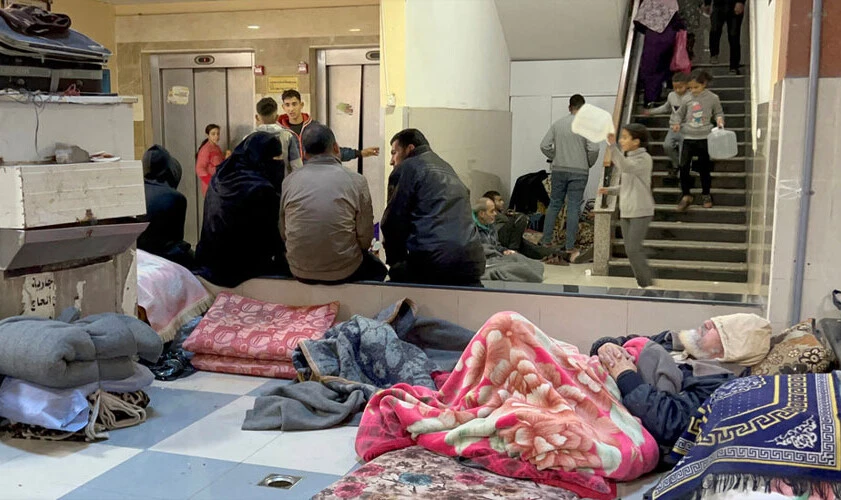 İsrail, Nasır Hastanesini askeri kışlaya çevirdi