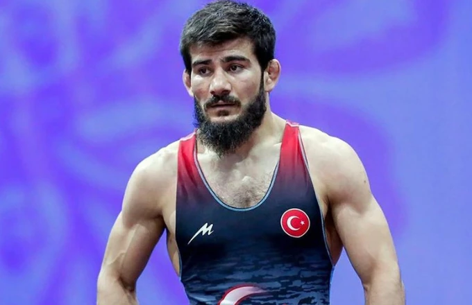 Milli güreşçi Feyzullah Aktürk üçüncü kez Avrupa şampiyonu oldu - 1. Resim