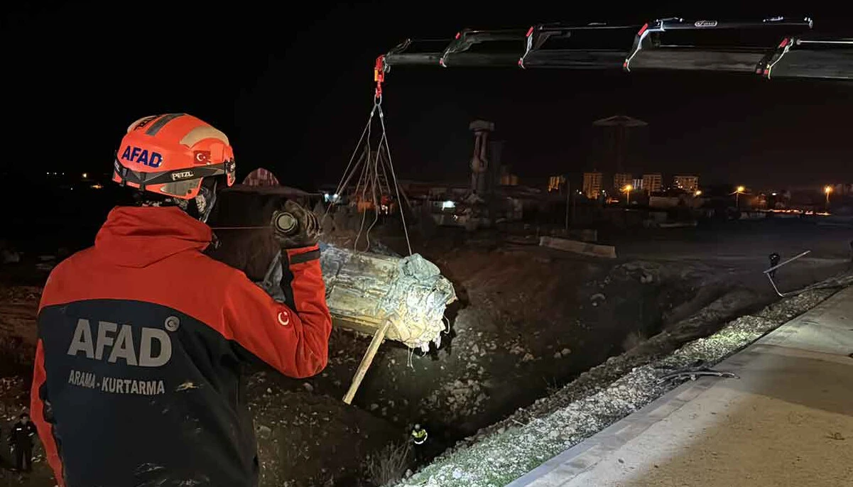 Adıyaman’da kahreden kaza: 1 polis hayatını kaybetti, 1 polis yaralı - 5. Resim