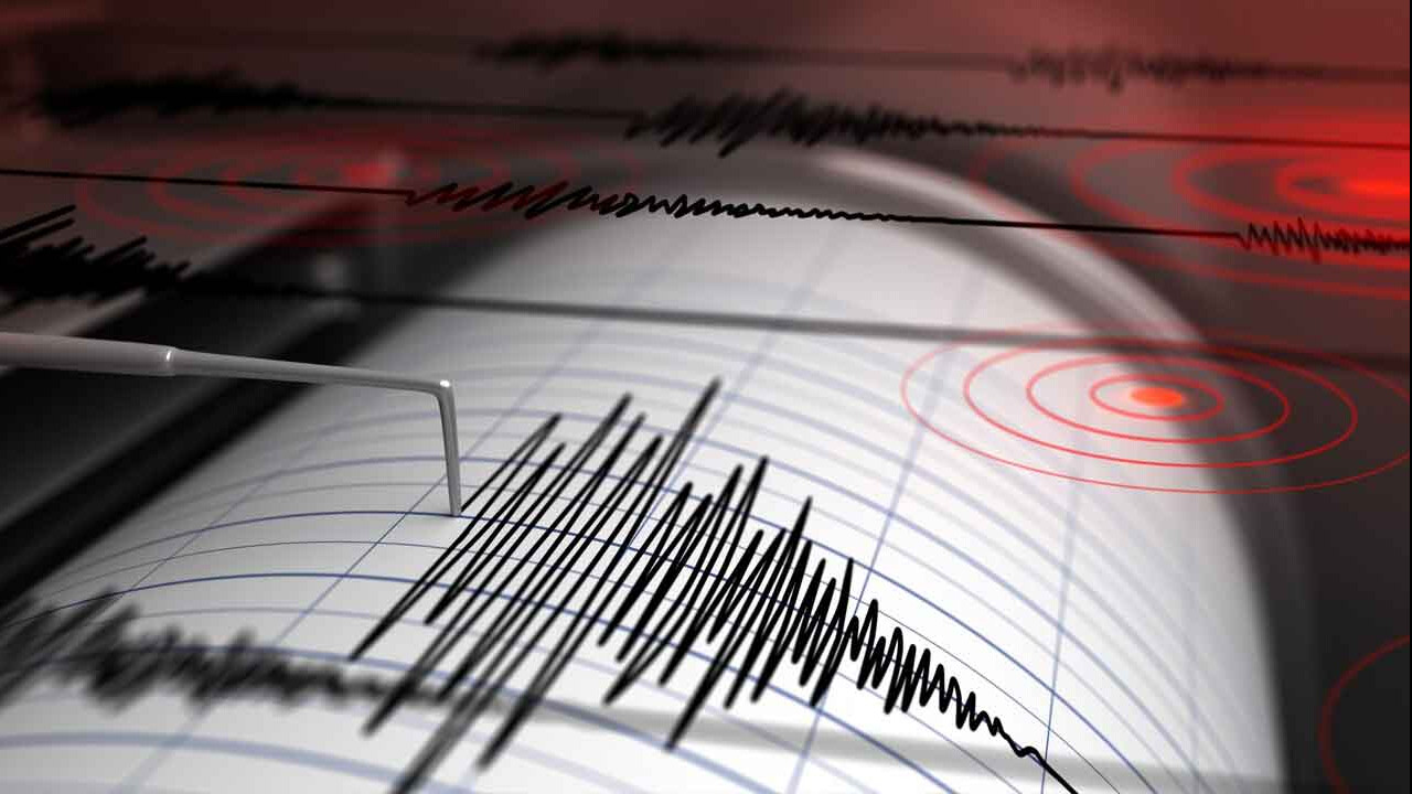 Akdeniz&#039;de 4,3 büyüklüğünde deprem