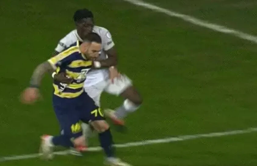 Ankaragücü-Galatasaray maçındaki gol iptali doğru mu? Trio açıkladı - 2. Resim