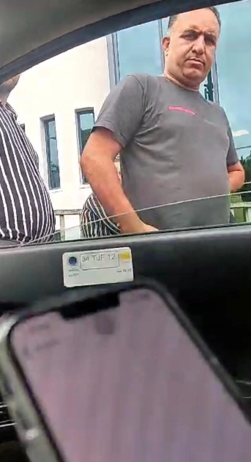 Arap turistlerin taksiciyle şaşırtan pazarlığı: 20 km'ye 250 lira!