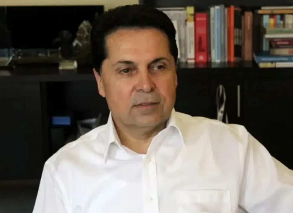 'CHP ve DEM Parti anlaştı' iddiası: Esenyurt adayı Ahmet Özer oldu - 1. Resim