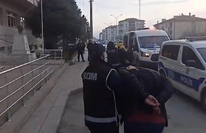 Konya'da suç örgütüne baskın: 7 tutuklama - 1. Resim