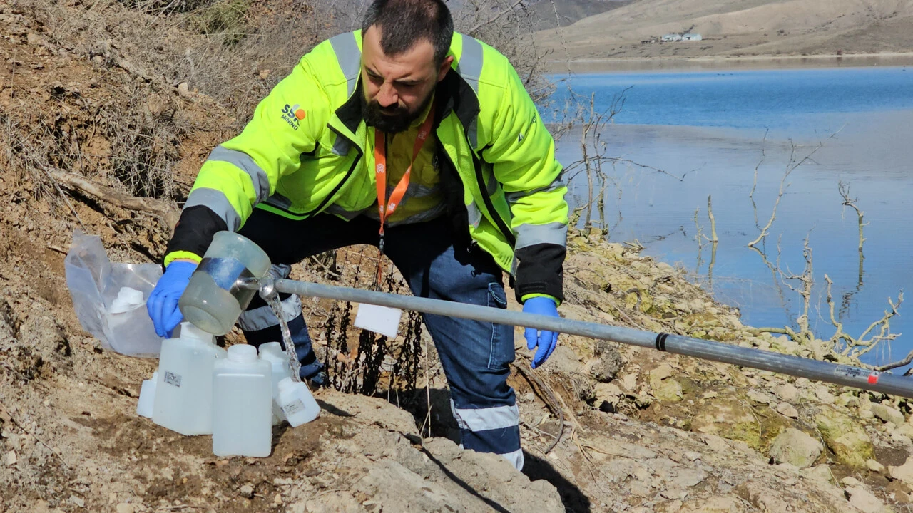 Maden faciasında 7. gün: İşçiler için iki bölgeye yoğunlaşıldı, sudan örnekler alındı - 2. Resim