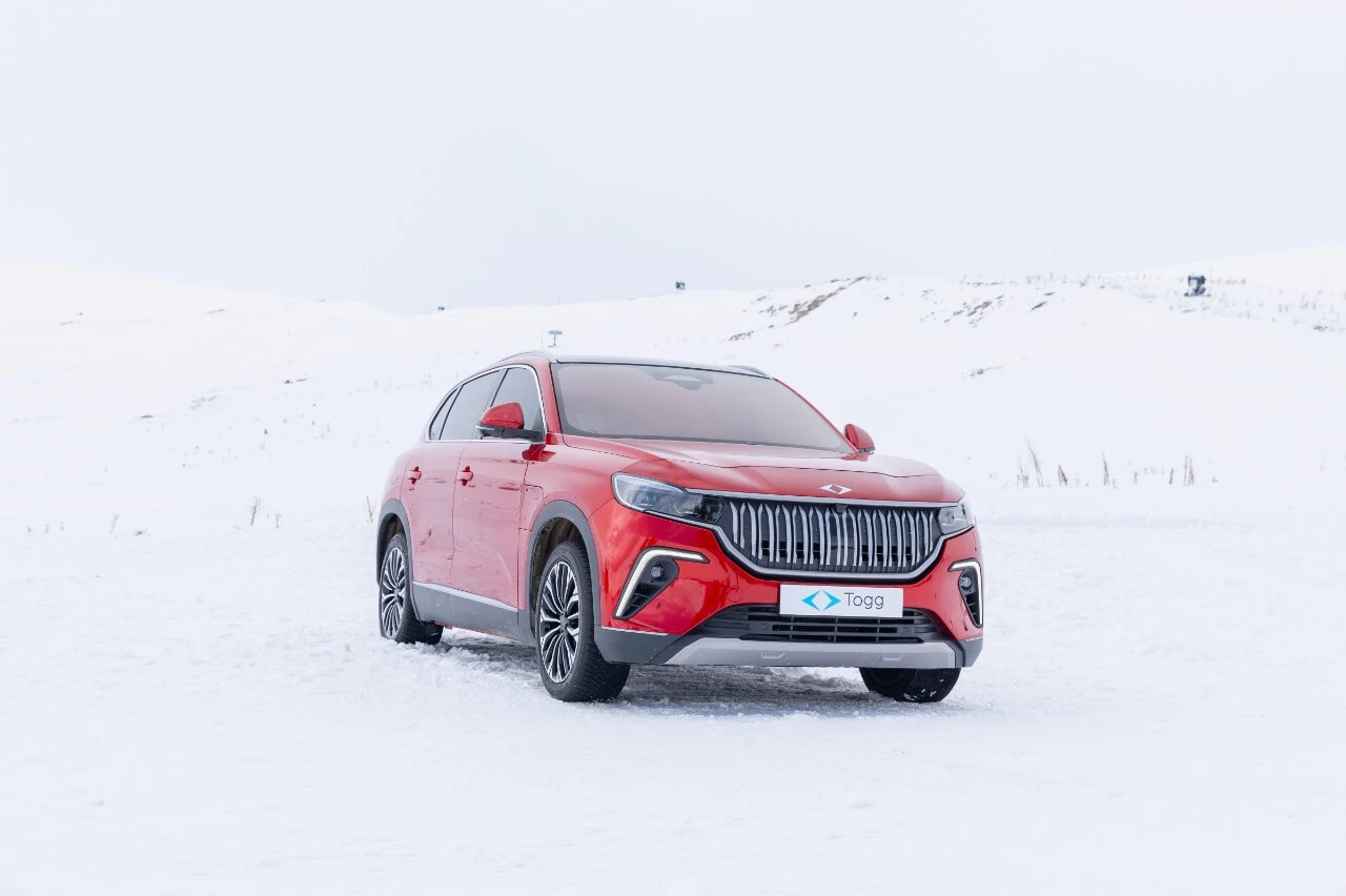 Togg T10X kar pistlerinin tozunu attırdı