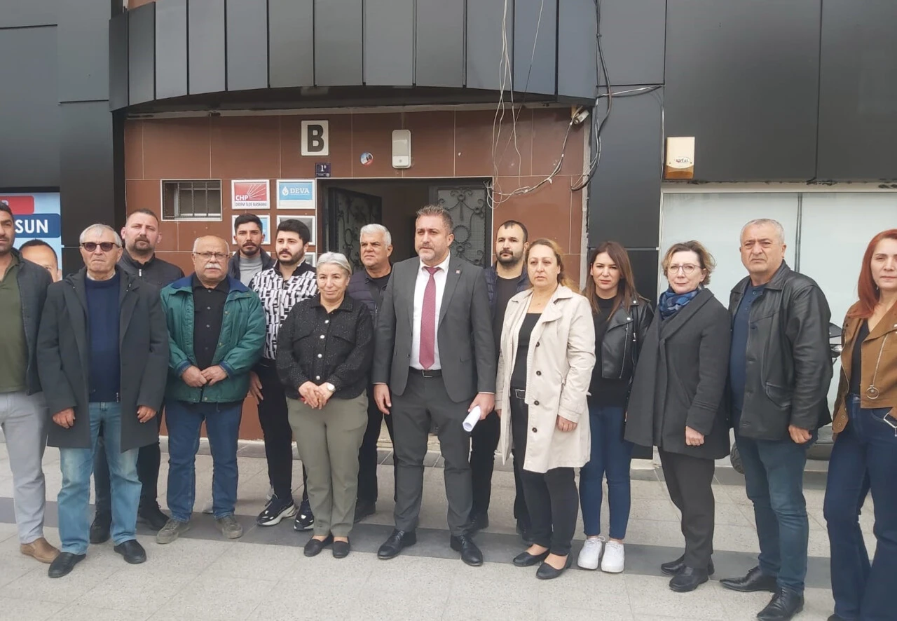CHP'de istifa depremi: Örgütümüzün dikkate alınmadığını gördük - 1. Resim