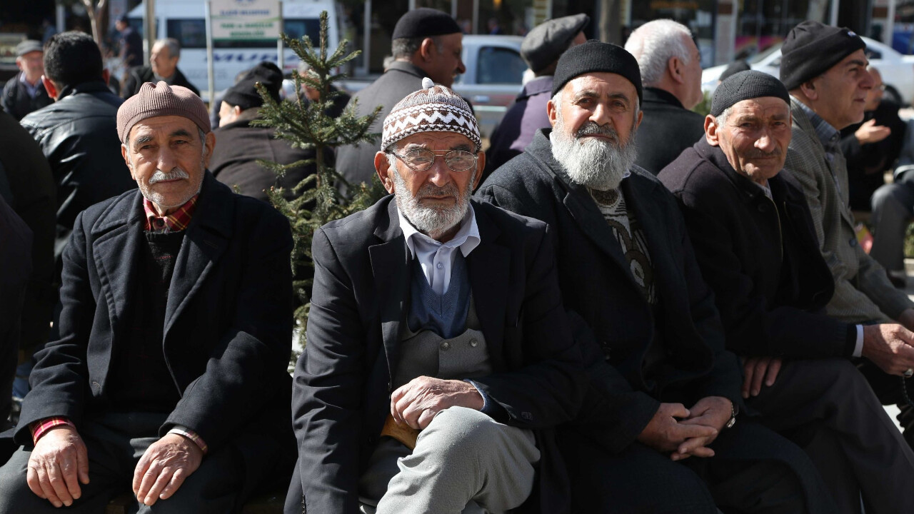 Emeklilere müjde! 65 yaş üstüne 5 metreküp su bedava olacak