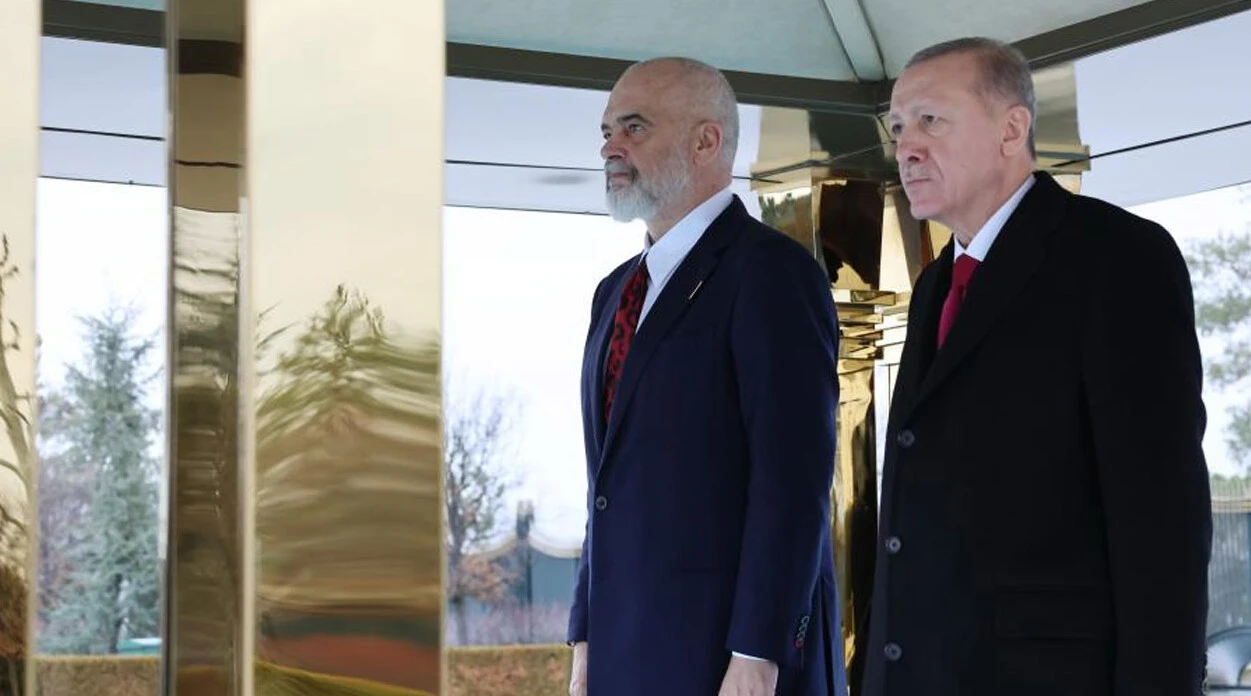 Erdoğan ile Arnavutluk Başbakanı arasında güldüren diyalog - 1. Resim