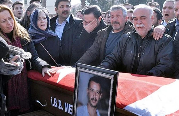 Fırat Çakıroğlu neden öldü? Fırat Yılmaz Çakıroğlu ne zaman, hangi yıl öldü? - 1. Resim