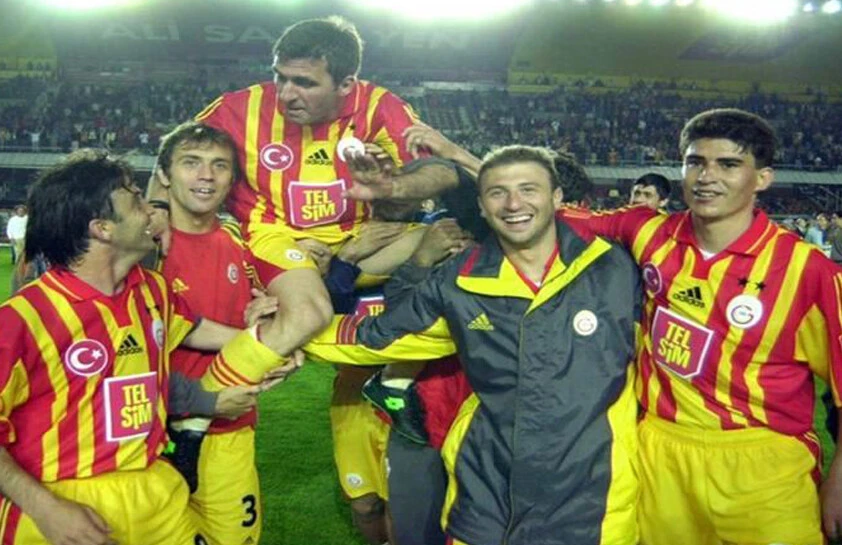 Galatasaray efsanesinden <a href="/okan-buruk" rel="tag" target="_blank" title="Okan Buruk">Okan Buruk</a> yorumu: "Bir tane İmparator var" - 1. Resim