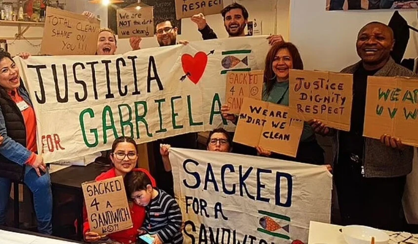 Müşteriden artakalan sandviçi yediği için kovulan kadına ilginç destek