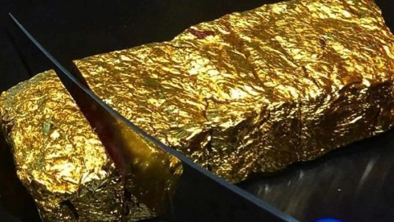 Nusret’te soğuk rüzgarlar esiyor! Isıtıcı kapandı, altın kaplı biftek menüden kalktı