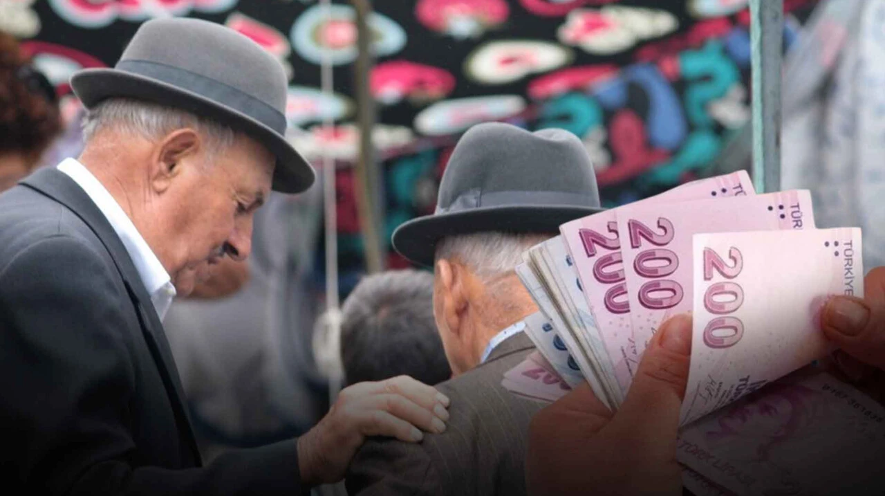 Promosyonu beğenmeyen kaçıyor! Maaş taşıma arttı, emekli bankaların yolunu tutuyor - 2. Resim