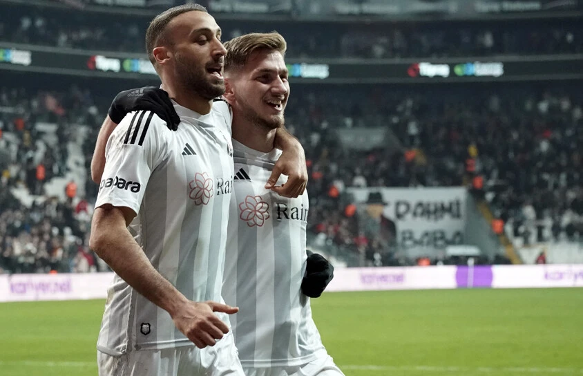 Semih Kılıçsoy fırtına gibi esiyor! 8. golünü attı