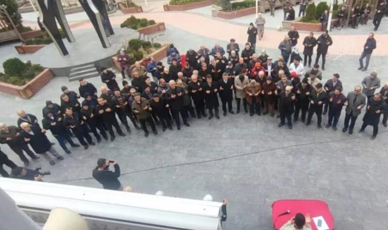 Sinop Türkeli’de umreciler dualarla uğurlandı