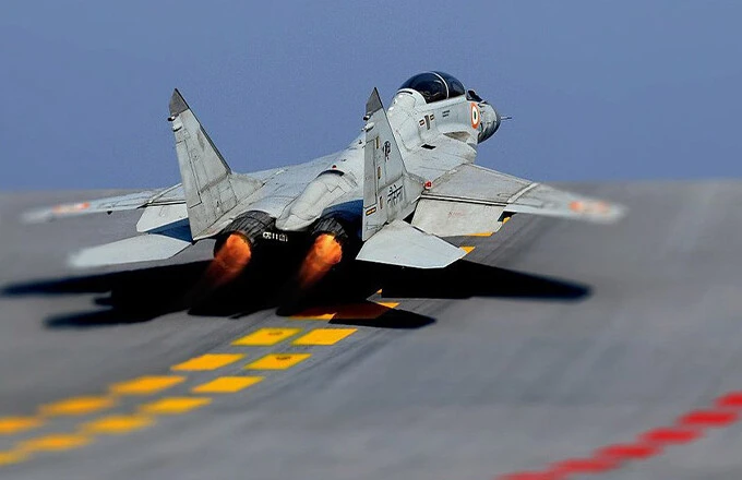 TCG Anadolu'da öne çıkıyor! Bayraktar TB3, KIZILELMA hatta F-35 bu sistemle konuşlanacak - 1. Resim