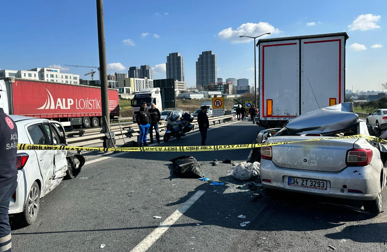 TEM'de feci kaza: 1 kişi hayatını kaybetti