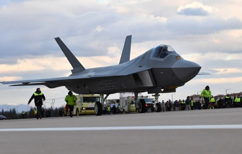 Türkiye kritik eşiği geçiyor! F-16V savaş uçağında dikkat çeken detay - 3. Resim