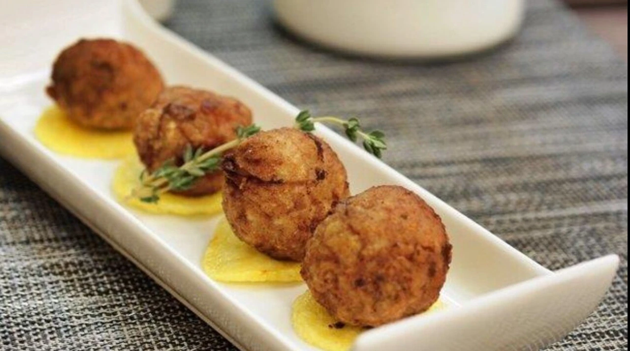 Yunanistan'ın meşhur köftesinin püf noktası ortaya çıktı! Tek eksik varmış