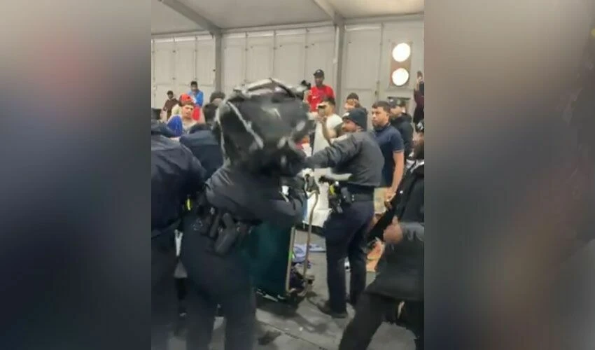 ABD'yi yasadışı göçmen kaosu sardı! Sığınma evi ringe döndü