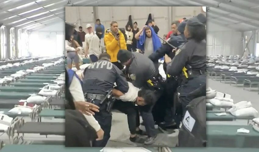 ABD'yi yasadışı göçmen kaosu sardı! Sığınma evi ringe döndü