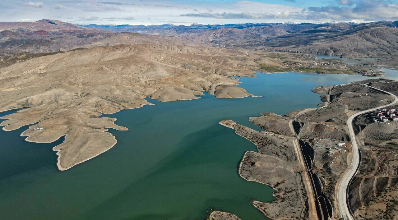 Maden ocağının büyüklüğü havadan görüntülendi
