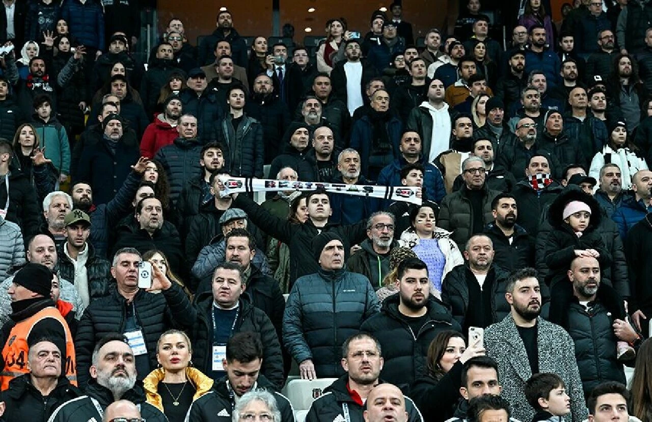 PFDK bu sezon en çok cezayı Fenerbahçe'ye verdi - 3. Resim