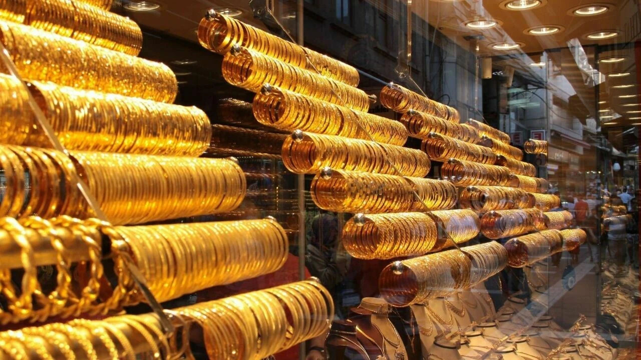 Yastık altı yarım altınları çıkarın! Kuyumcularda sil baştan liste