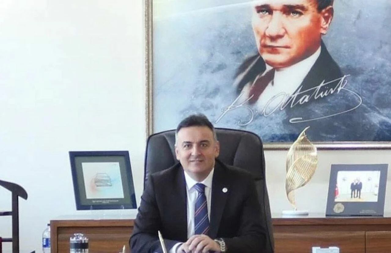 CHP Bandırma İlçe Teşkilatı'nda beklenmedik istifa - 1. Resim