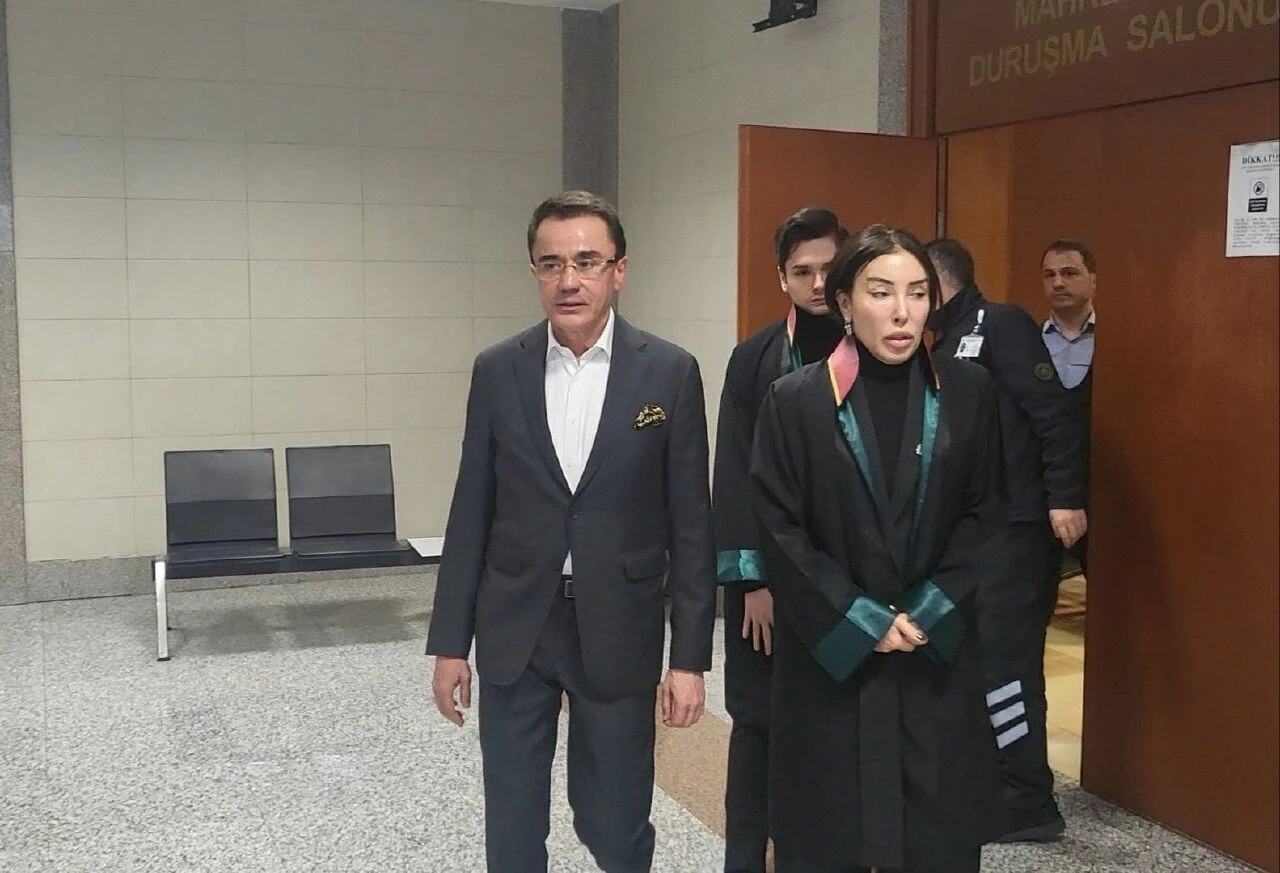 Ender Saraç mahkemede gözyaşlarına boğuldu: "İddiaları duyunca 24 saat boyunca kustum"