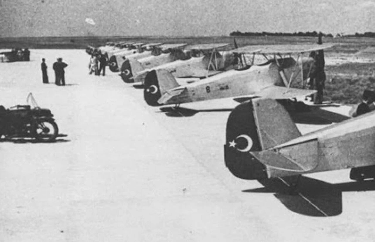 KAAN'ın uçuşu 1925'i hatırlattı! Türkiye'nin ilk uçak fabrikasının kritik süreci - 2. Resim