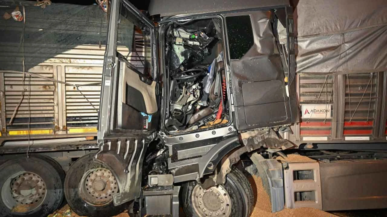 Ankara'da 4 tır birbirine girdi - 1. Resim