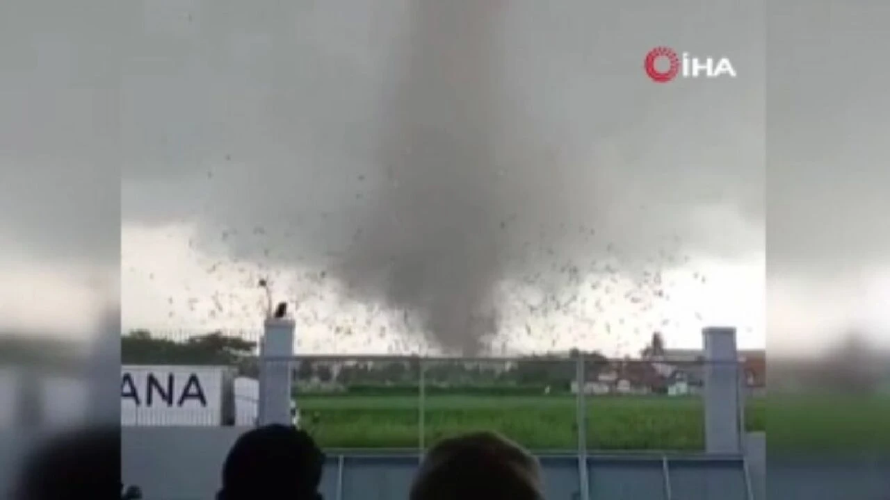 Endonezya’da korkutan hortum! "Daha önce görülmemiş derecede yıkıcı" - 3. Resim