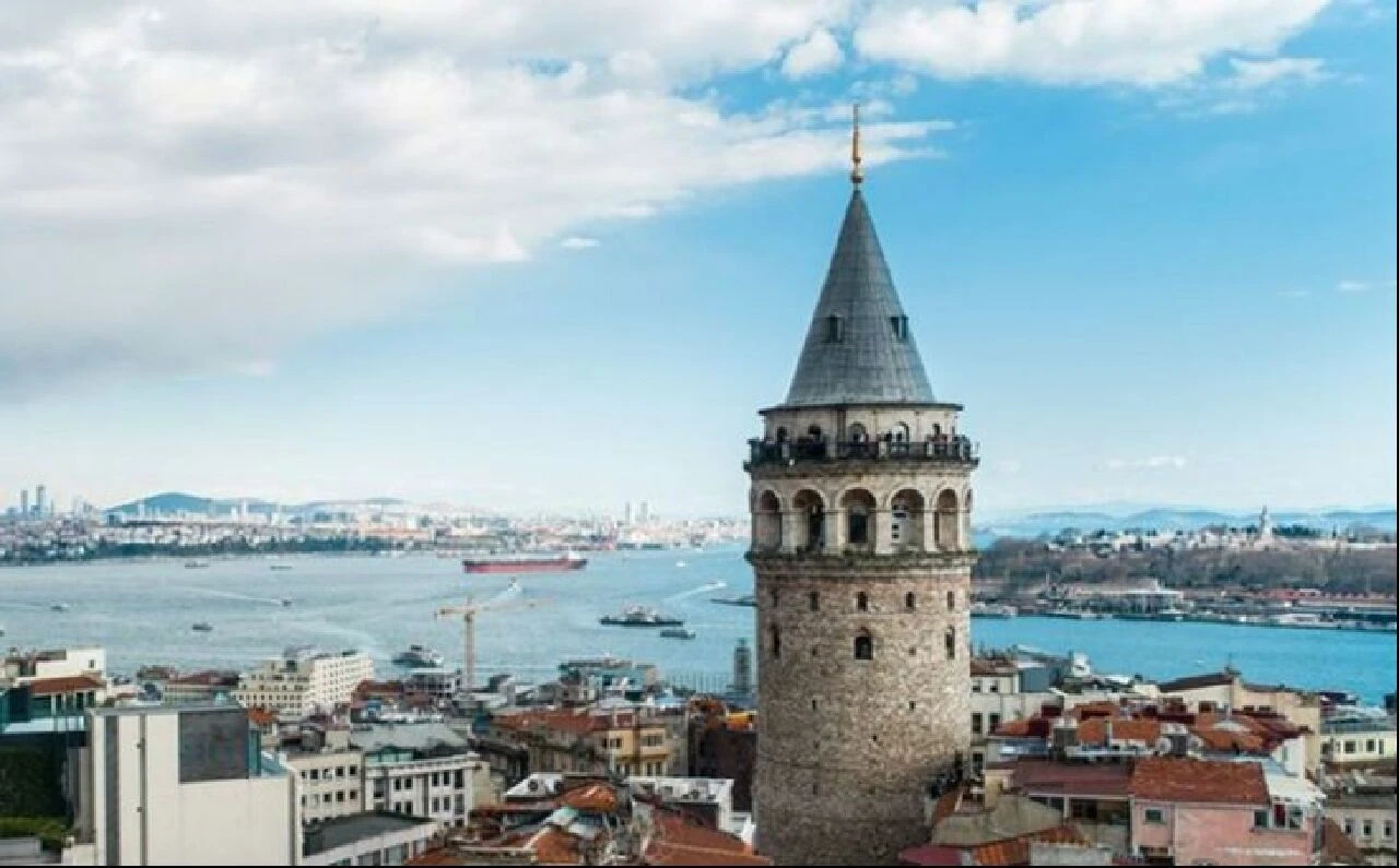 Galata Kulesi tadilatta mı, girişler yasak mı, kapalı mı? Galata Kulesi neden tadilatta?