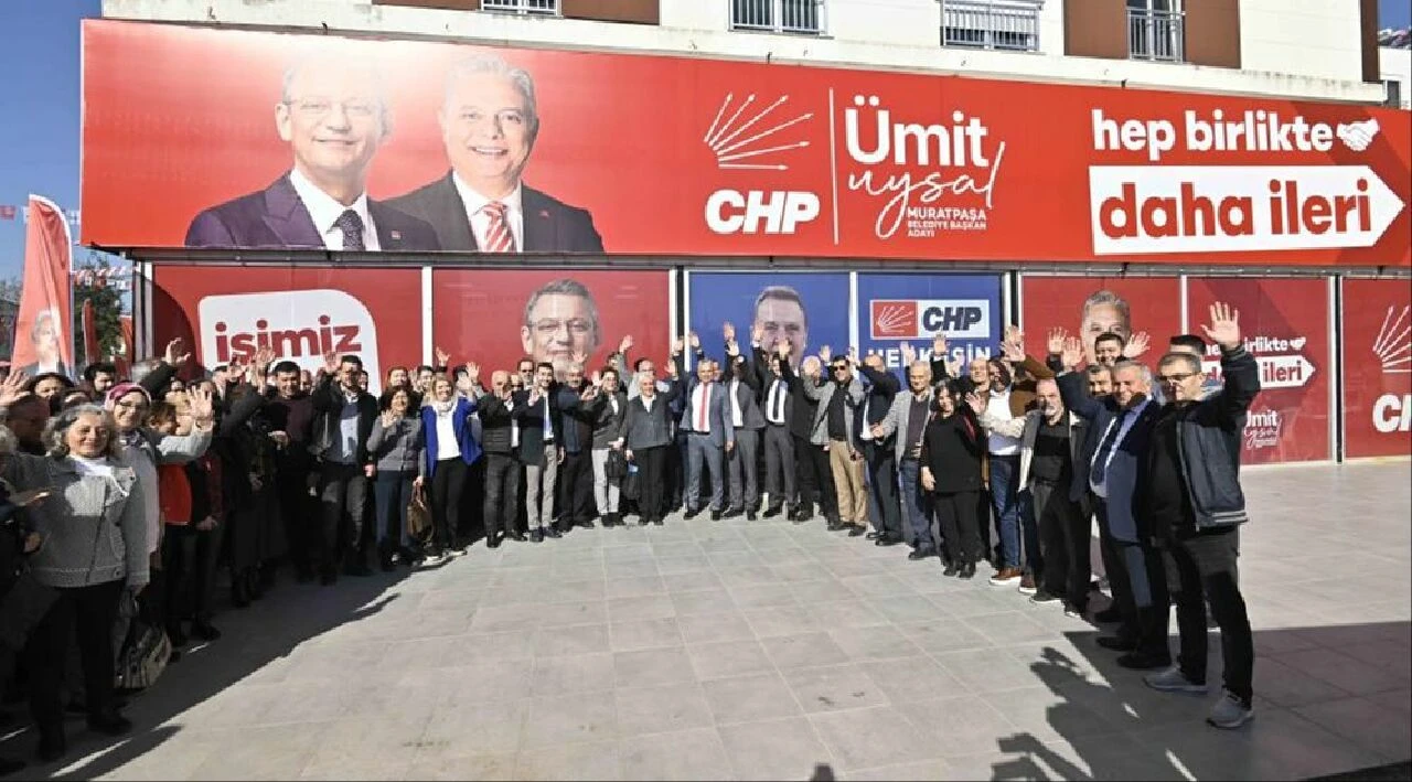 İYİ Parti'de istifa furyası devam ediyor: Topluca CHP'ye katıldılar - 3. Resim
