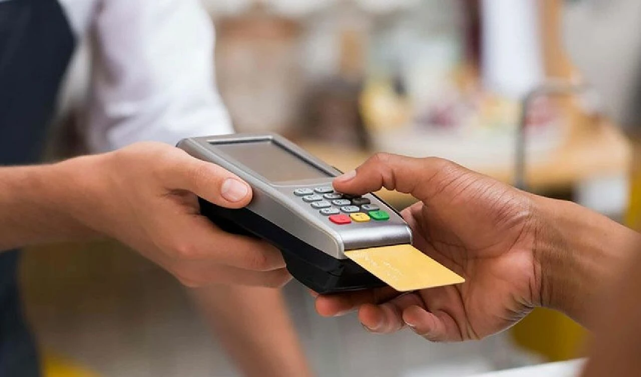 Kademe kademe gelecek! Kredi kartlarına 'taksit' ayarı